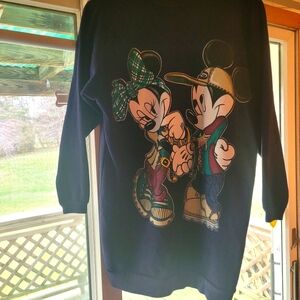 Womens vintage mickey/minnie shirt